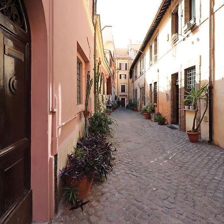 Colosseo Little Sunshine Рим Екстер'єр фото